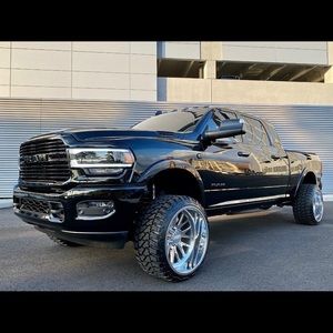 Meet your Posher, Jose